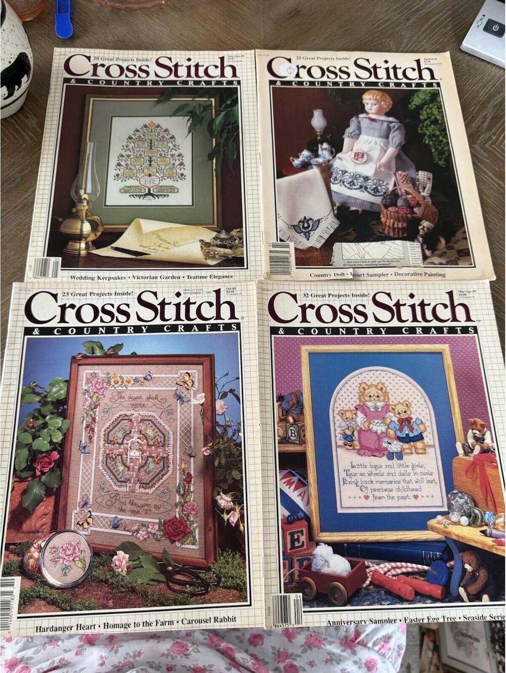 Lot Of 4 Cross Stitch & Country Crafts Magazines See Fed Option For Dates
